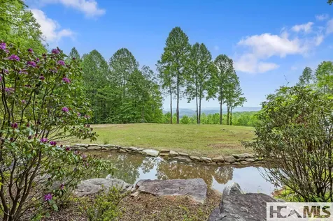 1325 Golden Road Lake Toxaway NC 28747