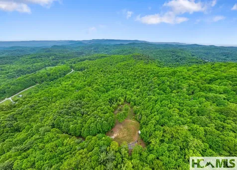 1325 Golden Road Lake Toxaway NC 28747