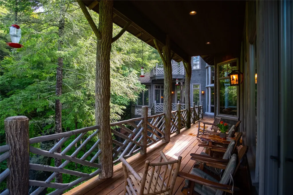 1090 Zeb Alley Road Cashiers NC 28717