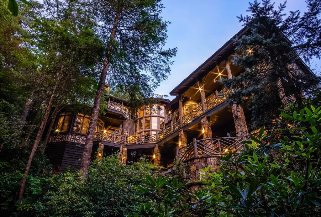 1090 Zeb Alley Road Cashiers NC 28717