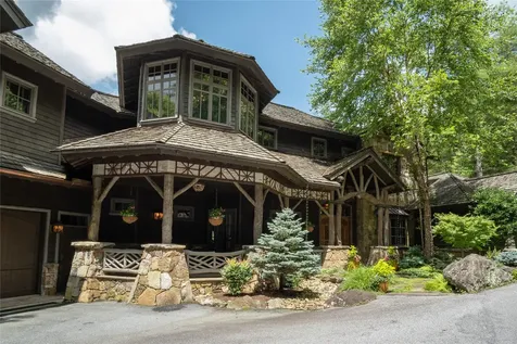 1090 Zeb Alley Road Cashiers NC 28717