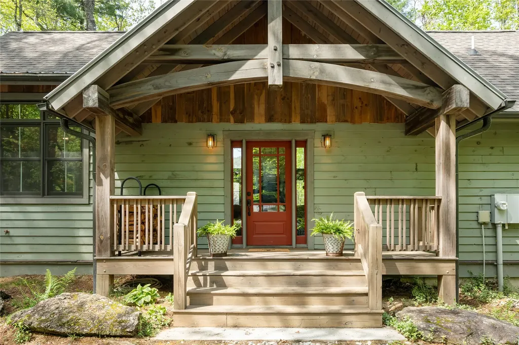 428 Chestnut Ridge Road Highlands NC 28741