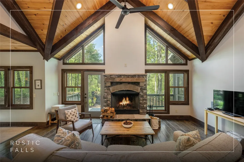 428 Chestnut Ridge Road Highlands NC 28741