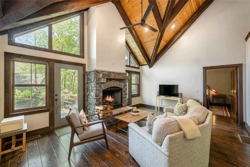 428 Chestnut Ridge Road Highlands NC 28741