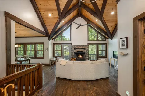 428 Chestnut Ridge Road Highlands NC 28741