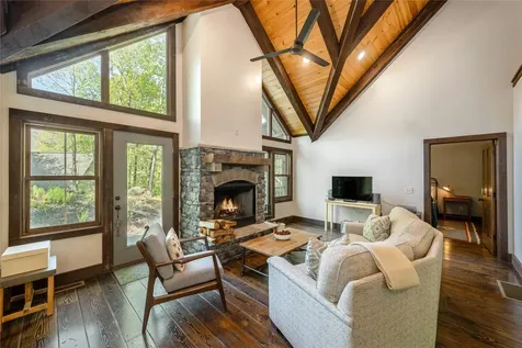 428 Chestnut Ridge Road Highlands NC 28741