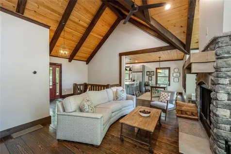 428 Chestnut Ridge Road Highlands NC 28741