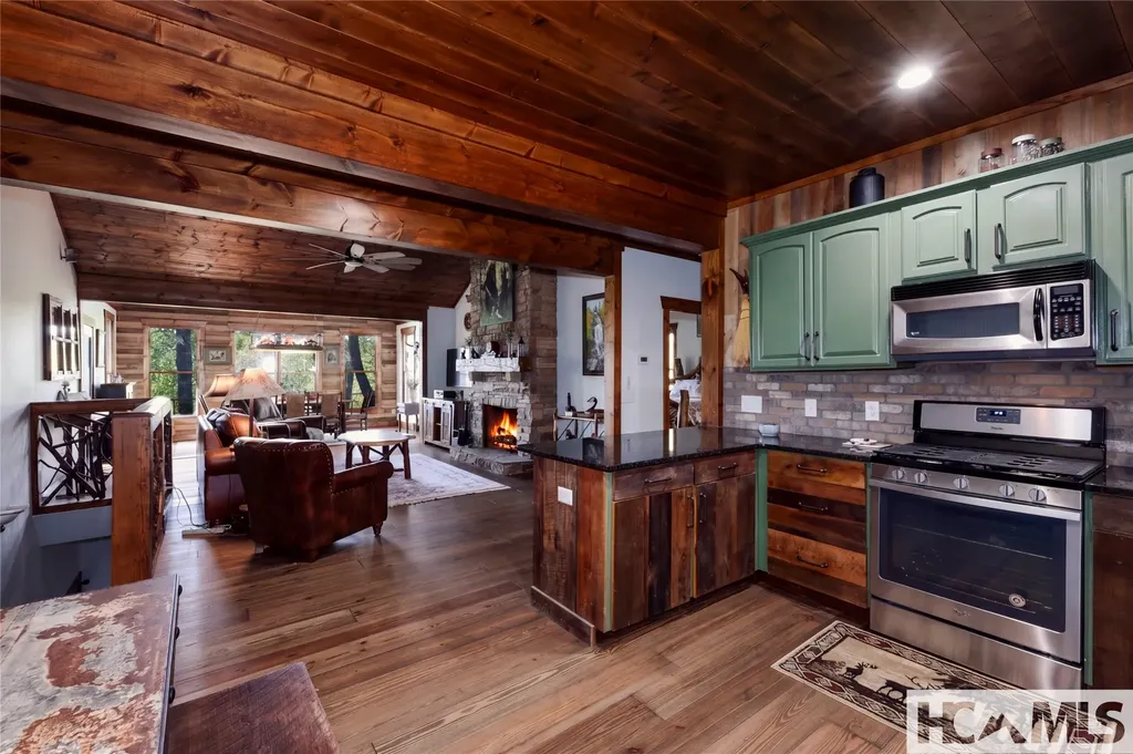 160 Lady Slipper Court Sapphire NC 28774