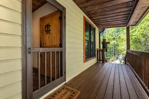 160 Lady Slipper Court Sapphire NC 28774