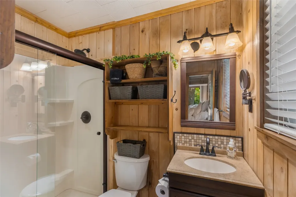 82 Village Way Sapphire NC 28774