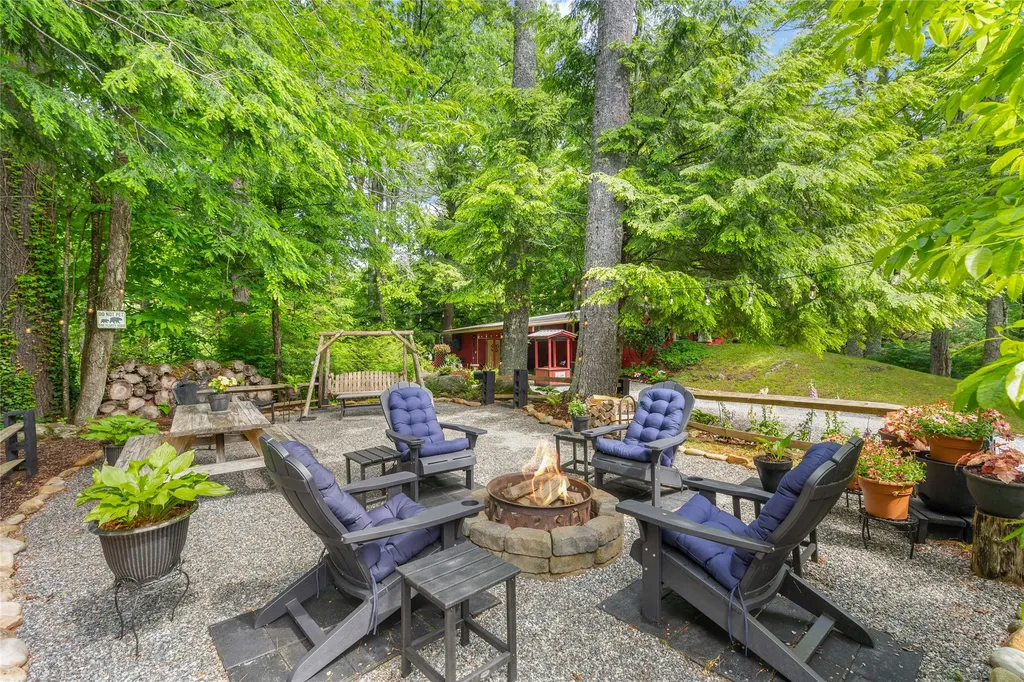 82 Village Way Sapphire NC 28774