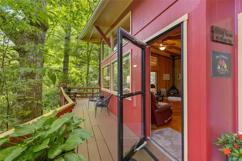 82 Village Way Sapphire NC 28774