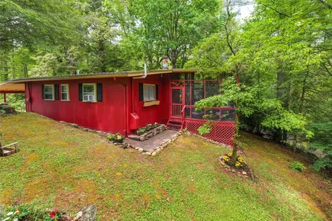 82 Village Way Sapphire NC 28774