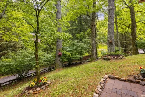 82 Village Way Sapphire NC 28774