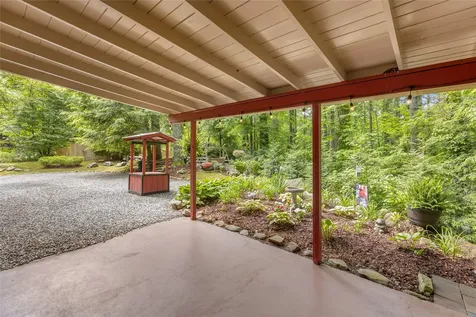 82 Village Way Sapphire NC 28774