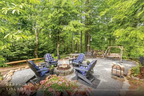 82 Village Way Sapphire NC 28774