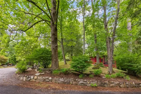 82 Village Way Sapphire NC 28774