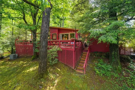 82 Village Way Sapphire NC 28774