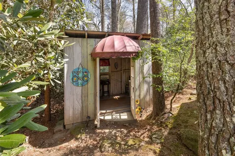 1411 Flat Mountain Road Highlands NC 28741