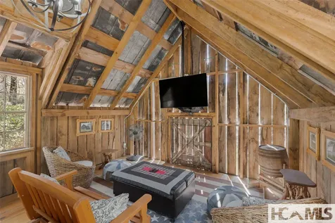 1411 Flat Mountain Road Highlands NC 28741