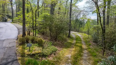 376 Heaton Forest Cashiers NC 28717