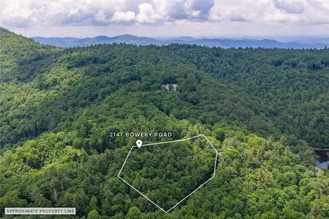 2147 Bowery Road Highlands NC 28741