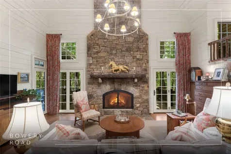 2147 Bowery Road Highlands NC 28741