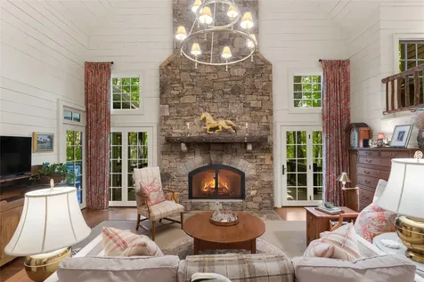 2147 Bowery Road Highlands NC 28741