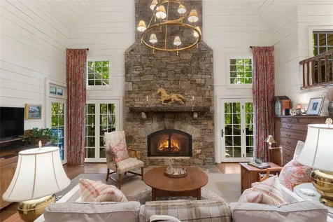 2147 Bowery Road Highlands NC 28741