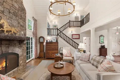 2147 Bowery Road Highlands NC 28741