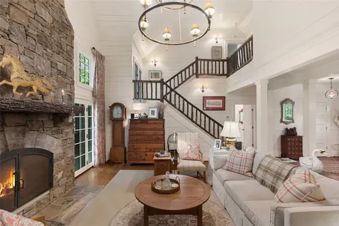 2147 Bowery Road Highlands NC 28741