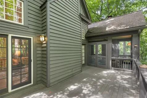 2147 Bowery Road Highlands NC 28741