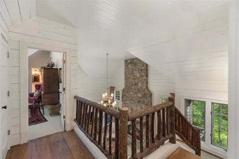 2147 Bowery Road Highlands NC 28741