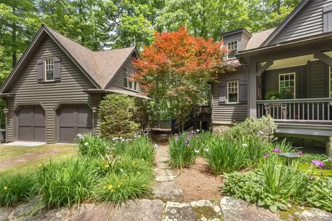 2147 Bowery Road Highlands NC 28741