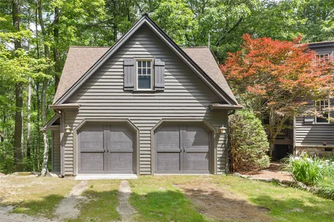2147 Bowery Road Highlands NC 28741