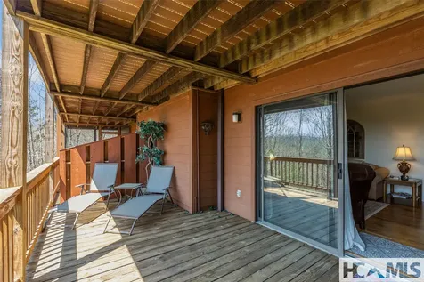 135 Toxaway Views Drive Lake Toxaway NC 28747