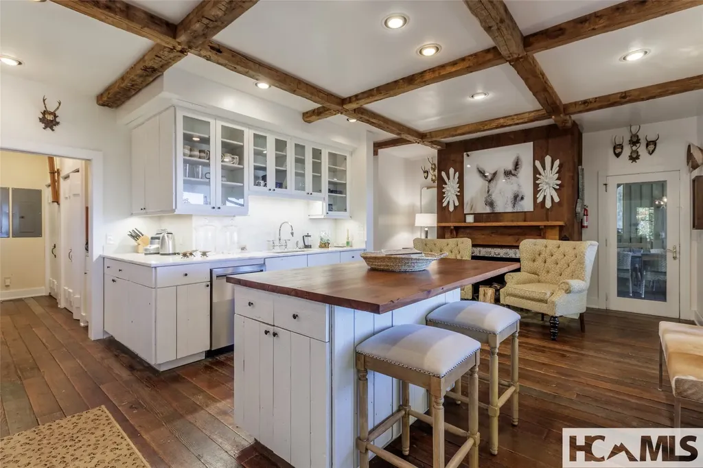 335 Kerry Hill Road Cashiers NC 28717