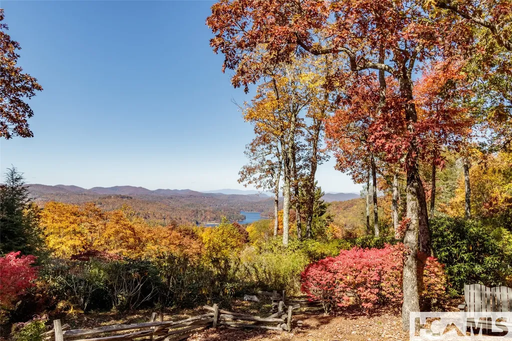 335 Kerry Hill Road Cashiers NC 28717