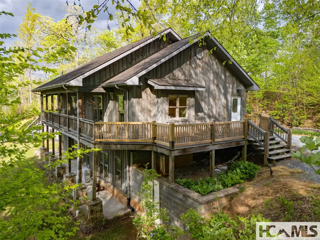 219 Sandalwood Drive Whittier NC 28789