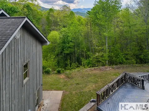 219 Sandalwood Drive Whittier NC 28789