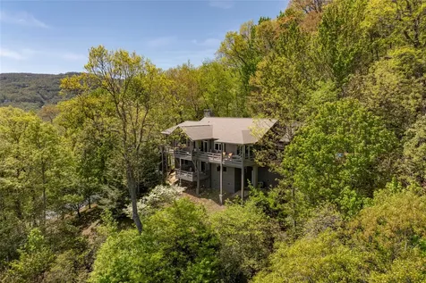 562 Panther Ridge Road Lake Toxaway NC 28747