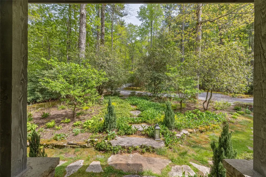 77 Headwater Drive Cashiers NC 28717