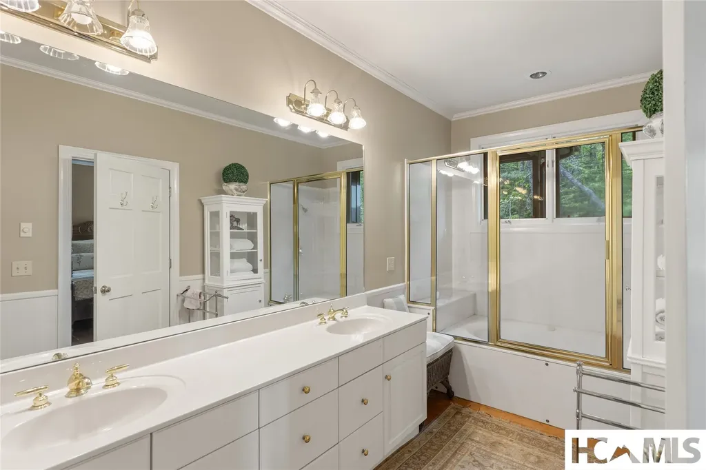 77 Headwater Drive Cashiers NC 28717