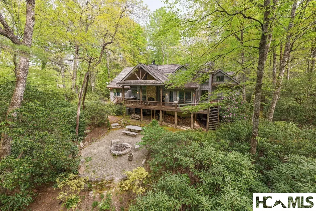 77 Headwater Drive Cashiers NC 28717