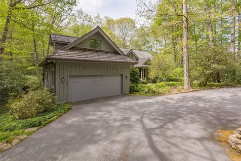77 Headwater Drive Cashiers NC 28717
