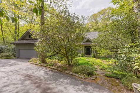 77 Headwater Drive Cashiers NC 28717