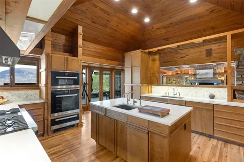749 Stillmont Circle Cashiers NC 28717