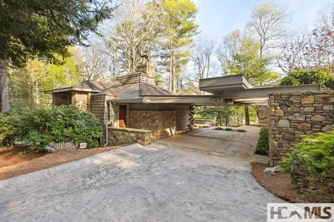 749 Stillmont Circle Cashiers NC 28717