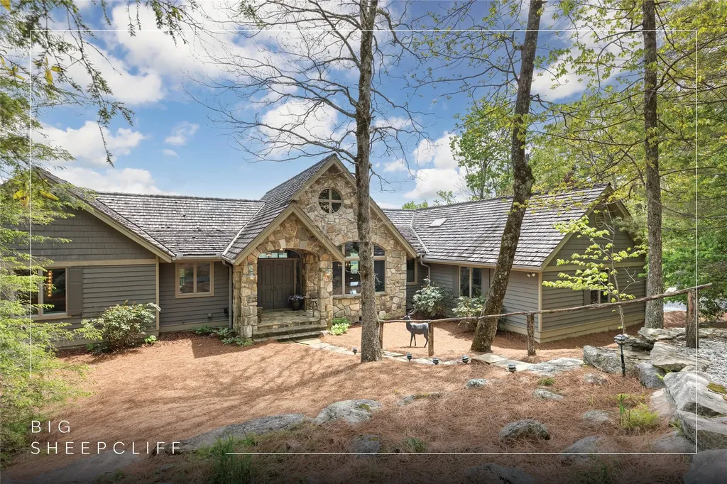 521 Sheepcote Road Cashiers NC 28717