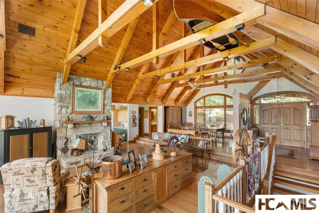 521 Sheepcote Road Cashiers NC 28717